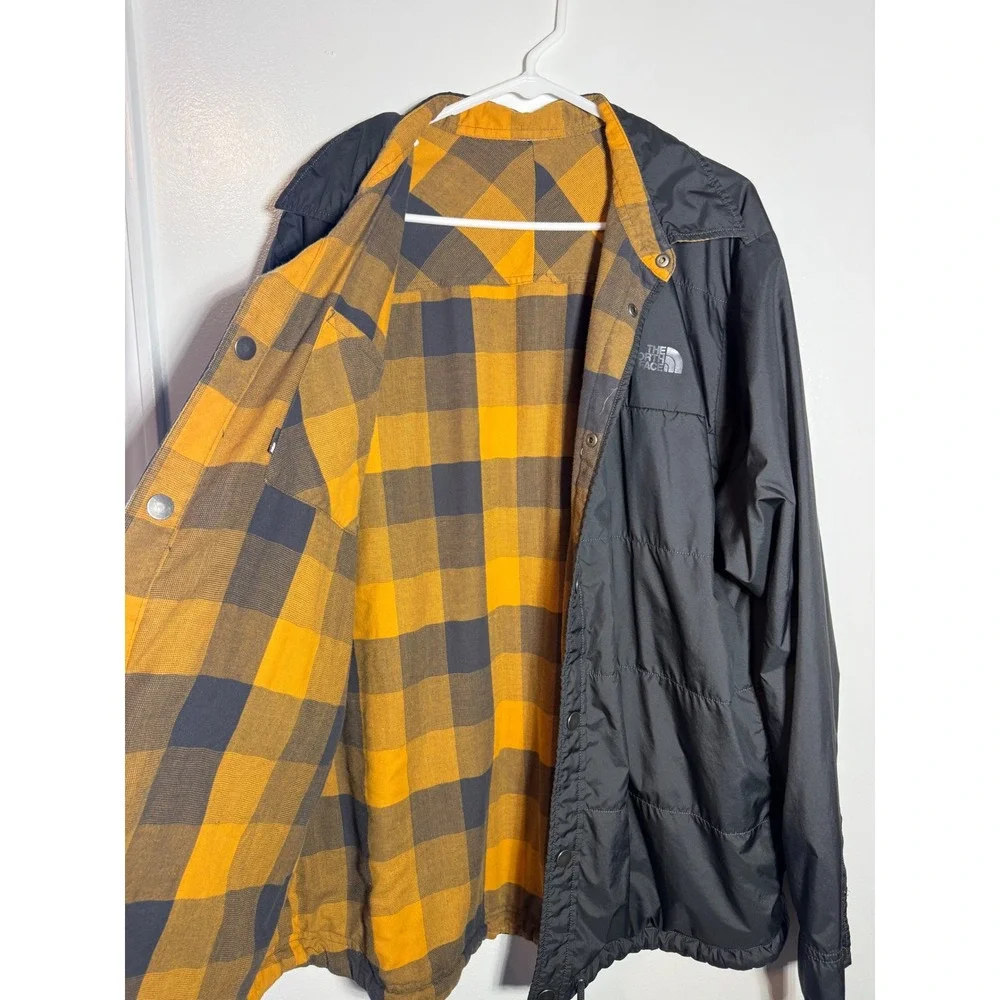 The North Face Reversible Quilted Jacket Mens Black Yellow Buffalo Plaid Flannel
